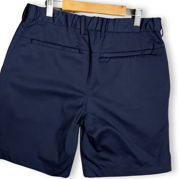 Banana Republic 9" Luxe City Short With Core Temp Technology Navy - Picture 5 of 16